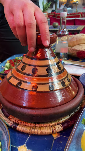 Photo of Oasis lounge - 1 Church Ln, London N2 8DX